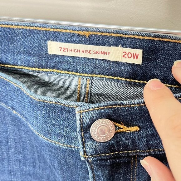 Levi's 721 High Rise Skinny- Size 20W - New with tags - Picture 5 of 7
